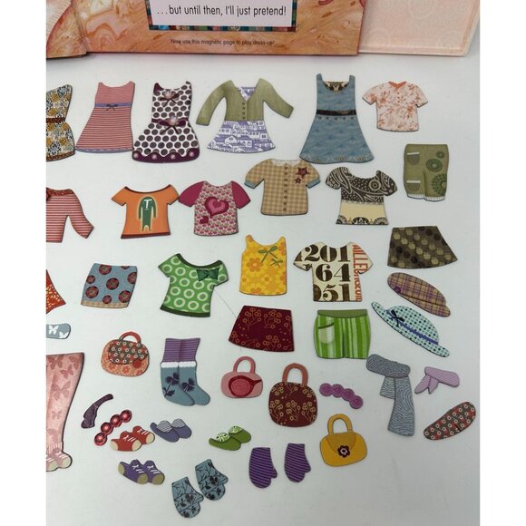 Just Like My Mommy [Magnetic Dress-up Picture Book] - Picture 15 of 15